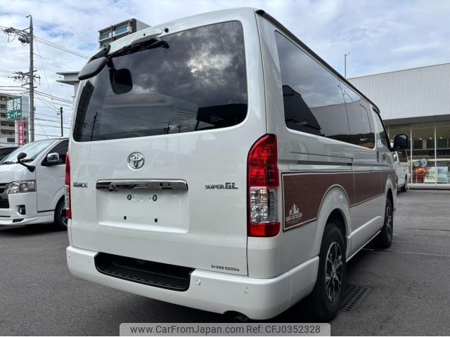 toyota hiace-van 2024 -TOYOTA--Hiace Van GDH206V--GDH206-1109075---TOYOTA--Hiace Van GDH206V--GDH206-1109075- image 2