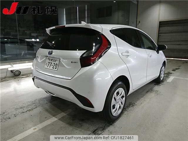 toyota aqua 2024 CFJ1827461 image 2