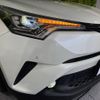 toyota c-hr 2017 -TOYOTA--C-HR DAA-ZYX10--ZYX10-2059830---TOYOTA--C-HR DAA-ZYX10--ZYX10-2059830- image 13