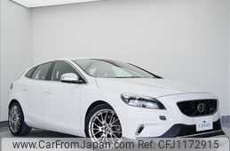 volvo v40 2013 -VOLVO--Volvo V40 MB5204T--E2083695---VOLVO--Volvo V40 MB5204T--E2083695-