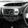 toyota vitz 2015 CFJ1686945 image 10