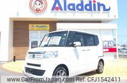 honda n-box 2013 CFJ1542411