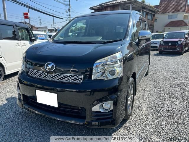 toyota voxy 2013 CFJ1599999 image 1