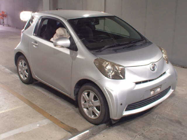 car_f6060c8f-da58-40f4-82f0-
