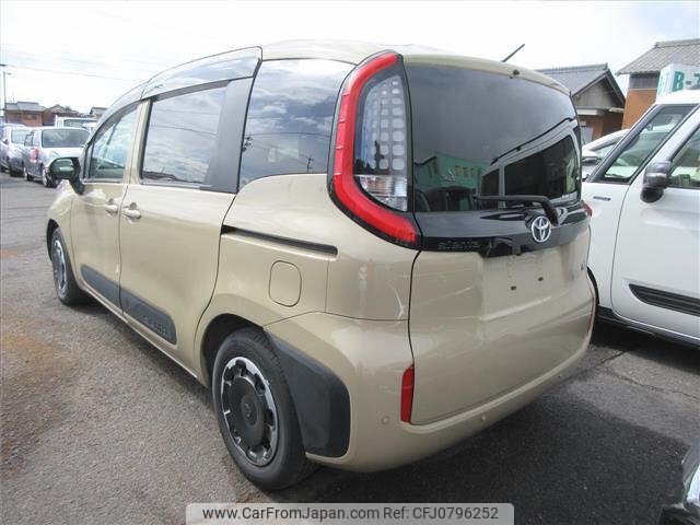 toyota sienta 2023 -TOYOTA--Sienta MXPL10G-1050413---TOYOTA--Sienta MXPL10G-1050413- image 2