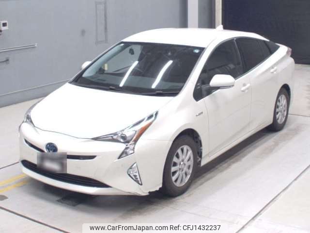 toyota prius 2017 CFJ1432237 image 1