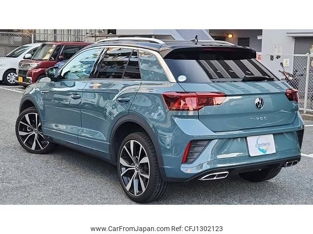 volkswagen t-roc 2022 quick_quick_A1DFF_WVGZZZA1ZPV527179 image 2