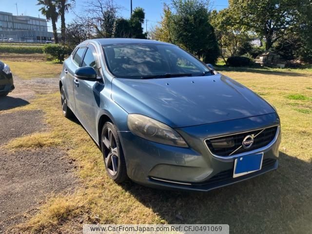 volvo v40 2014 -VOLVO--Volvo V40 DBA-MB4164T--YV1MV485BE2141403---VOLVO--Volvo V40 DBA-MB4164T--YV1MV485BE2141403- image 2