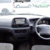 toyota townace-van 2005 REALMOTOR_N2022020021HD-24 image 8