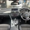 bmw 3-series 2018 quick_quick_LDA-8C20_WBA8C56060NU86831 image 3