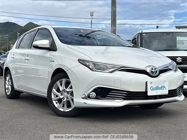 toyota auris 2018 -TOYOTA--Auris DAA-ZWE186H--ZWE186-1009595---TOYOTA--Auris DAA-ZWE186H--ZWE186-1009595- image 1