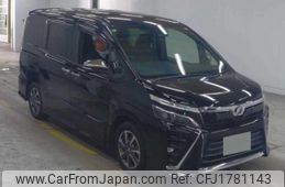 toyota voxy 2018 CFJ1781143