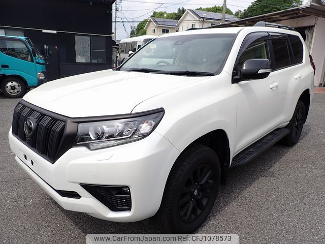toyota land-cruiser-prado 2022 25922803 image 1