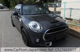 mini mini-others 2015 quick_quick_DBA-XS20_WMWXS720202C47832