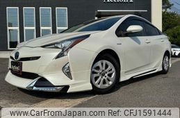 toyota prius 2018 CFJ1591444