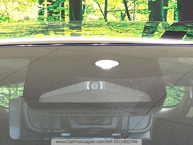 toyota prius 2023 CFJ1402796 image 2