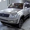 toyota land-cruiser-wagon 1998 -TOYOTA--Land Cruiser Wagon UZJ100W-UZJ1000019824---TOYOTA--Land Cruiser Wagon UZJ100W-UZJ1000019824- image 5