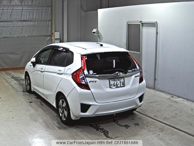 honda fit 2015 CFJ1861686 image 2