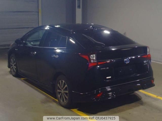 toyota prius 2019 quick_quick_DAA-ZVW55_ZVW55-6002693 image 2