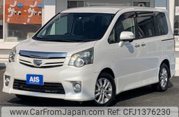 toyota noah 2012 -TOYOTA--Noah DBA-ZRR70W--ZRR70-0483229---TOYOTA--Noah DBA-ZRR70W--ZRR70-0483229-