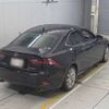 lexus is 2016 CFJ1786969 image 2