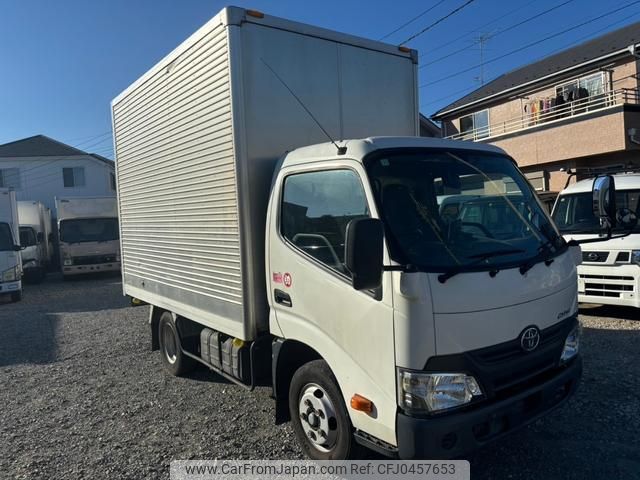 toyota dyna-truck 2018 GOO_NET_EXCHANGE_0508330A30241117W001 image 1