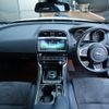 jaguar xe 2017 GOO_JP_965022052009620022001 image 1