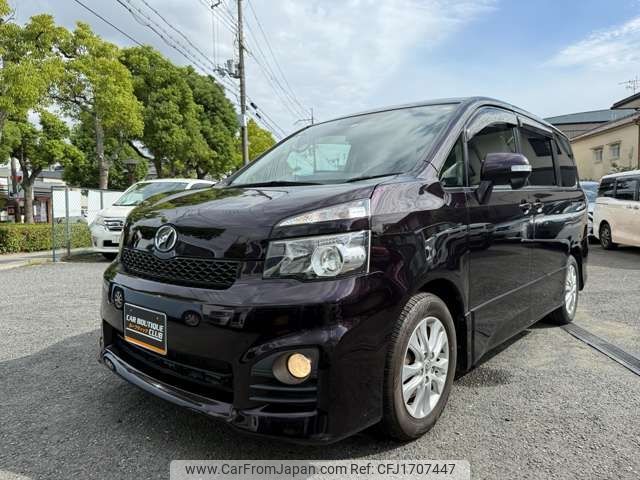 toyota voxy 2012 CFJ1707447 image 2