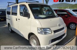 toyota liteace-van 2017 CFJ1782697