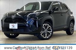 toyota yaris-cross 2023 CFJ1521139