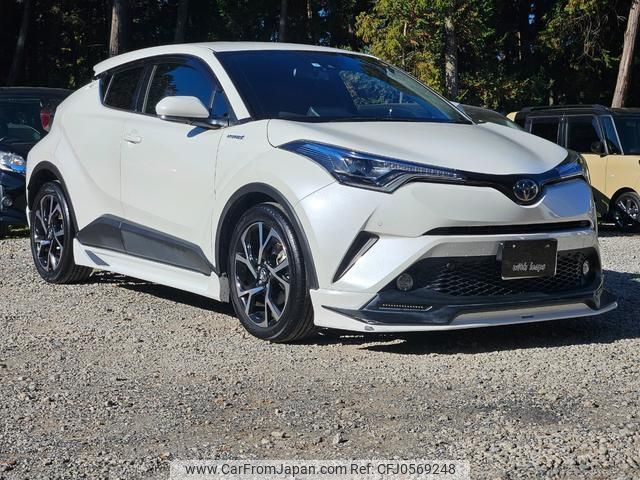 toyota c-hr 2017 quick_quick_ZYX10_ZYX10-2071163 image 1