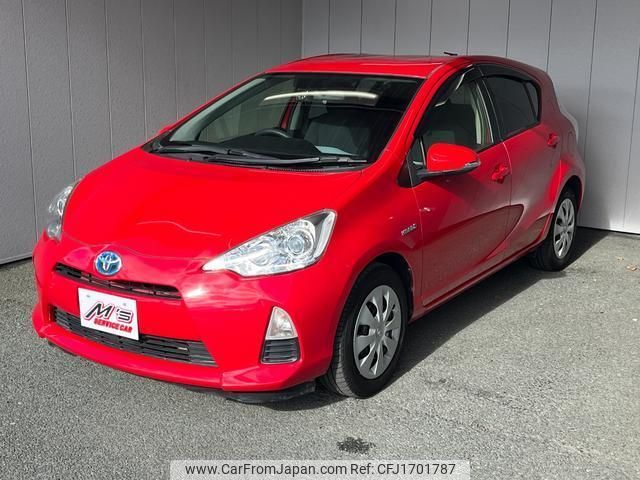 toyota aqua 2014 CFJ1701787 image 1