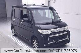 daihatsu tanto 2010 CFJ1735979
