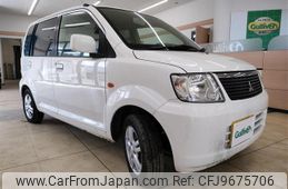 mitsubishi ek-wagon 2006 -MITSUBISHI--ek Wagon CBA-H81W--H81W-1410837---MITSUBISHI--ek Wagon CBA-H81W--H81W-1410837-