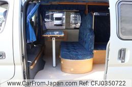 nissan caravan-van 2002 GOO_JP_700080439730241021001