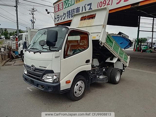 hino dutro 2018 GOO_NET_EXCHANGE_0803382A30240618W006 image 2