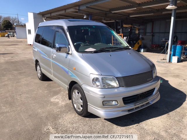 2001 Toyota Townace Noah GF-SR40G 2WD - Car Price $3,713