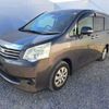 toyota noah 2011 TE4337 image 9