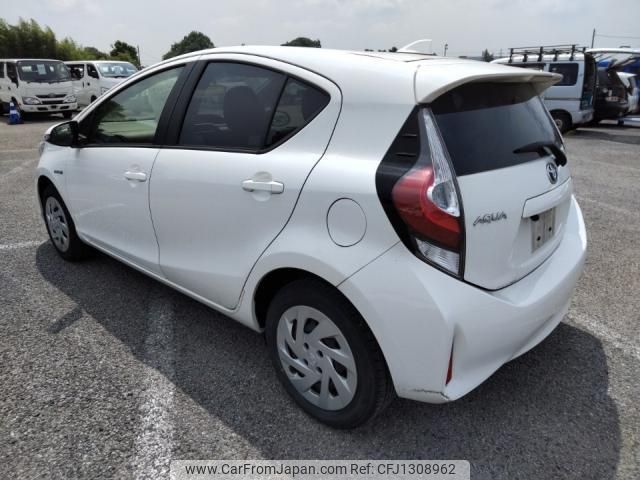 toyota aqua 2018 quick_quick_DAA-NHP10_NHP10-6746505 image 2