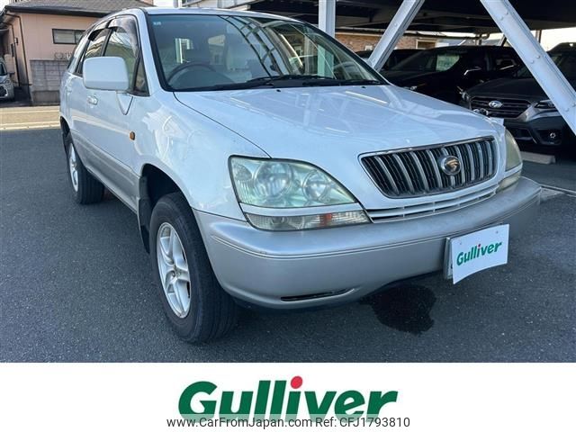 toyota harrier 2002 CFJ1793810 image 1