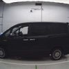 toyota voxy 2016 CFJ1659184 image 9