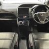 toyota esquire 2018 CFJ1779729 image 2