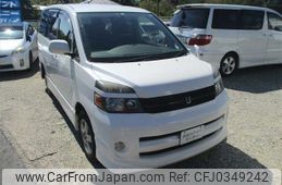 toyota voxy 2005 -TOYOTA--Voxy AZR65G-0125420---TOYOTA--Voxy AZR65G-0125420-