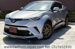 toyota c-hr 2017 CFJ1652930