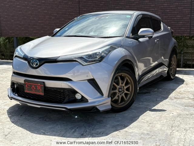 toyota c-hr 2017 CFJ1652930 image 1