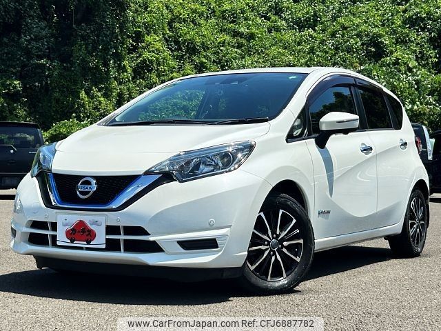 nissan note 2017 -NISSAN--Note DAA-HE12--HE12-033870---NISSAN--Note DAA-HE12--HE12-033870- image 1