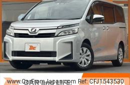 toyota voxy 2018 CFJ1543530