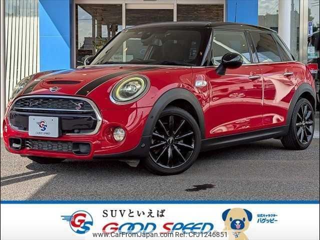 mini mini-others 2018 quick_quick_DBA-XU20M_WMWXU92040TN55100 image 1