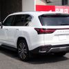 lexus lx 2022 25631902 image 3
