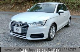 audi a1-sportback 2017 quick_quick_8XCHZ_WAUZZZ8X8HB039192